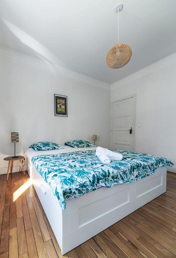Le Belfort - Grand Appartement Avec Terrasse Et Parking Prive Vichy Exterior foto