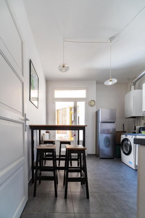 Le Belfort - Grand Appartement Avec Terrasse Et Parking Prive Vichy Exterior foto