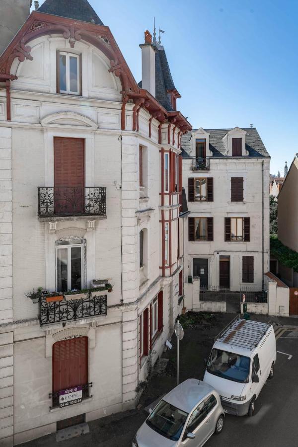 Le Belfort - Grand Appartement Avec Terrasse Et Parking Prive Vichy Exterior foto
